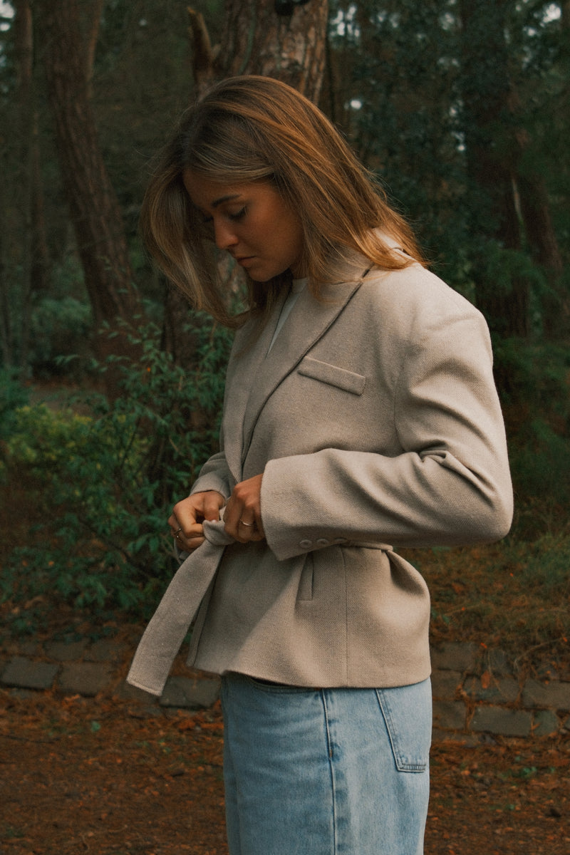 HERRINGBONE BELTED JACKET BEIGE