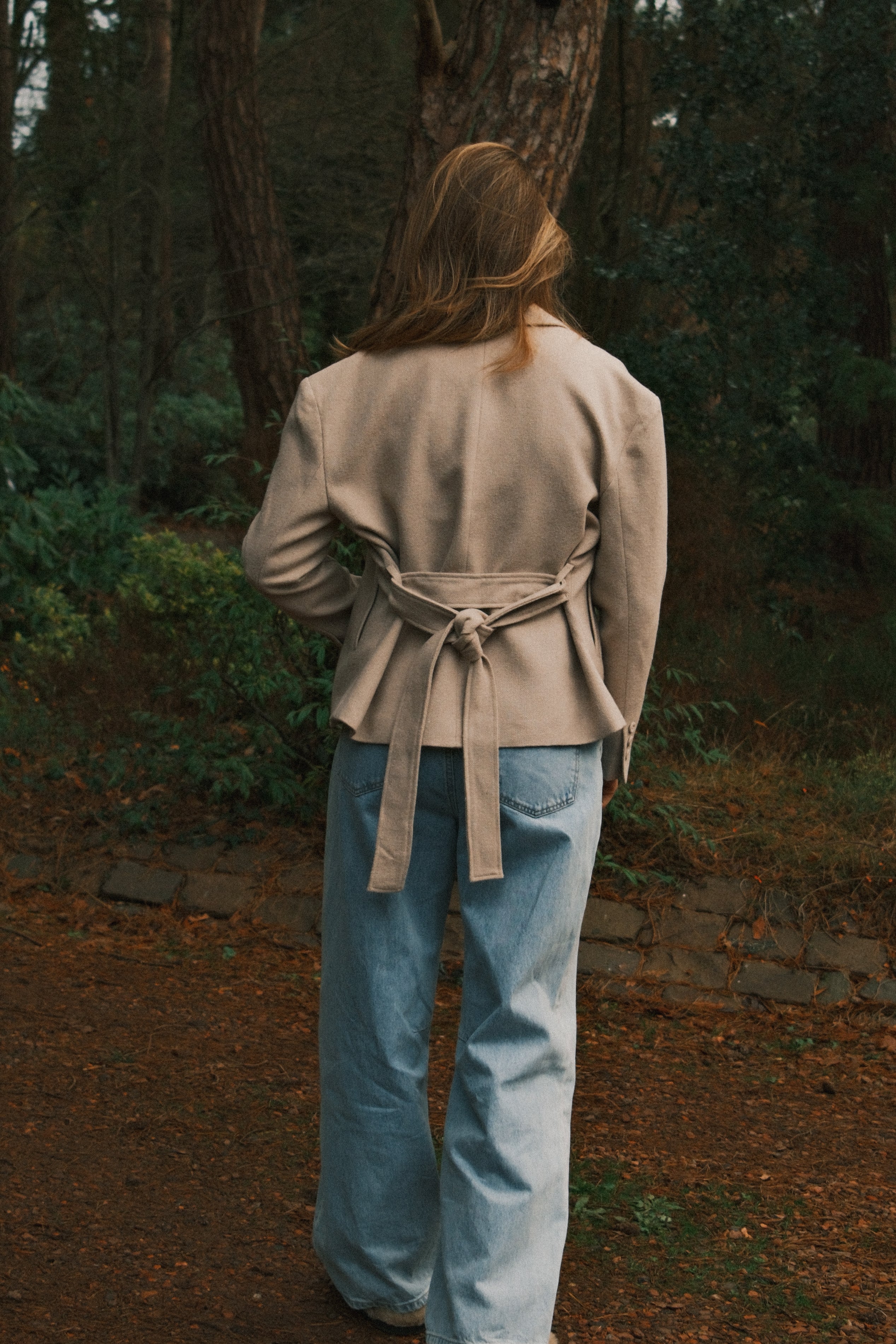 HERRINGBONE BELTED JACKET BEIGE
