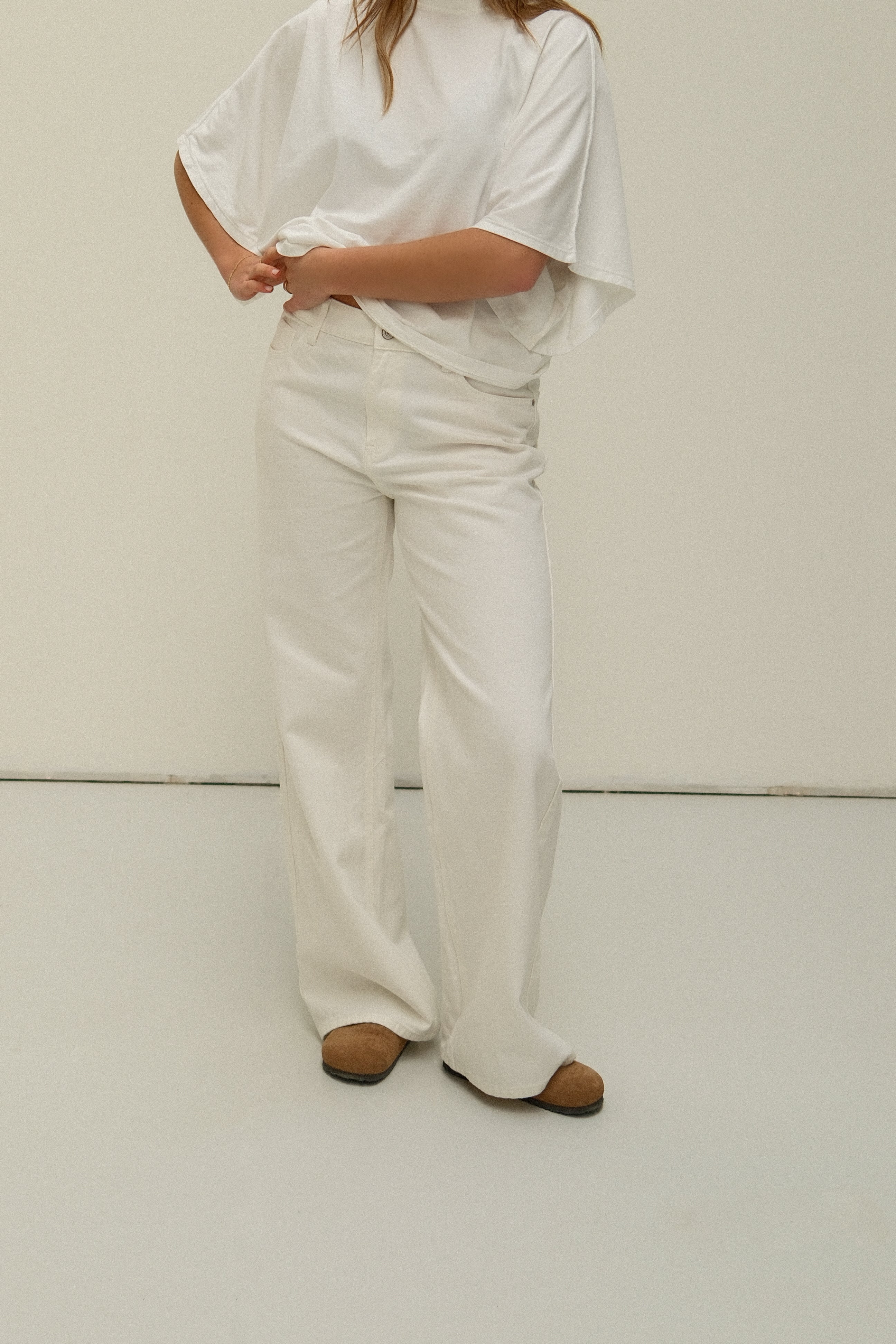 FULL LENGTH WIDE CELESTE JEANS WHITE