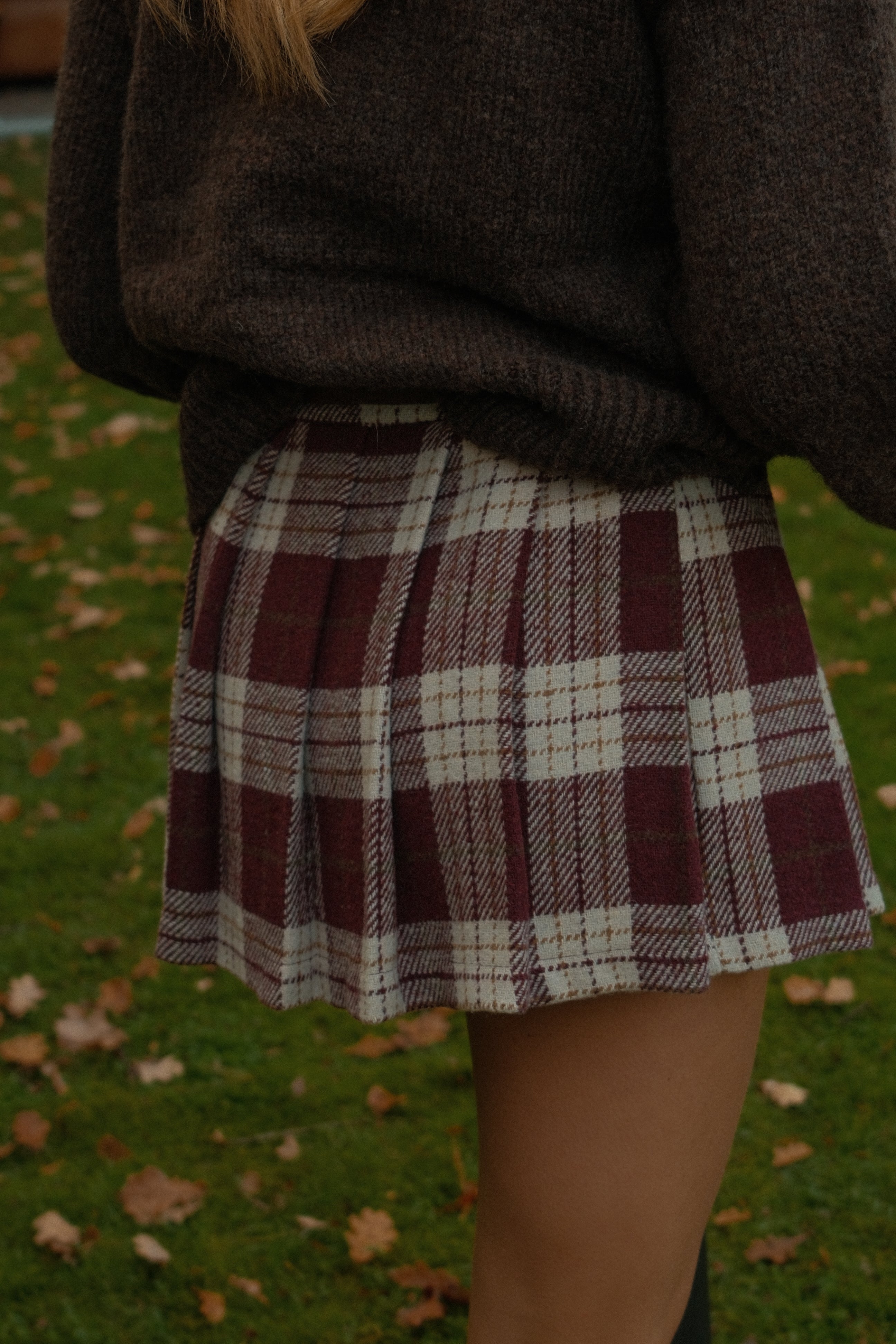 SCOTTISH CHECKED MINI SKIRT RED