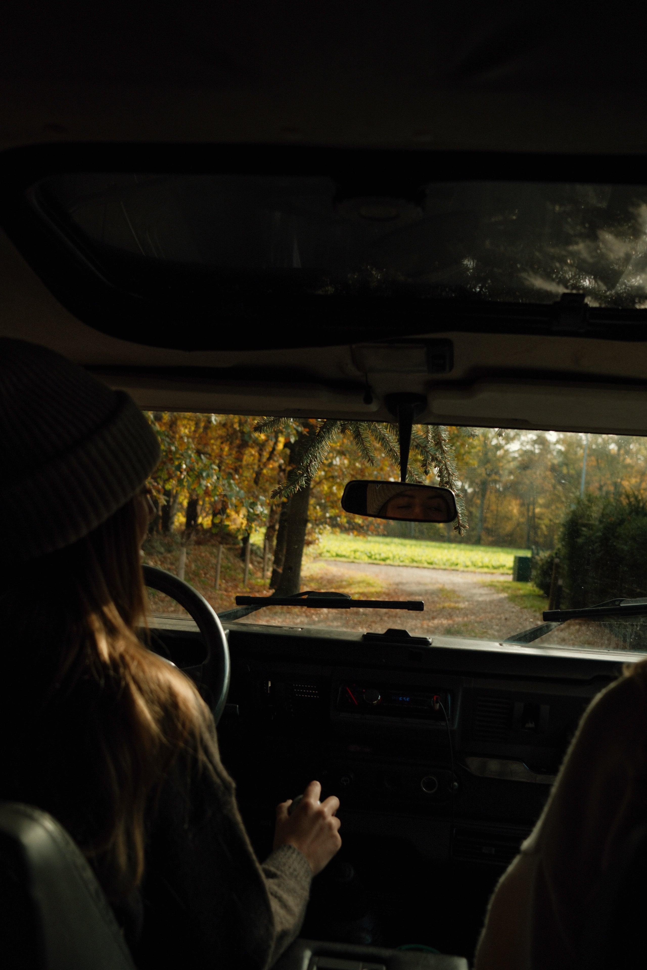 THE CHESTNUT CARDIGAN