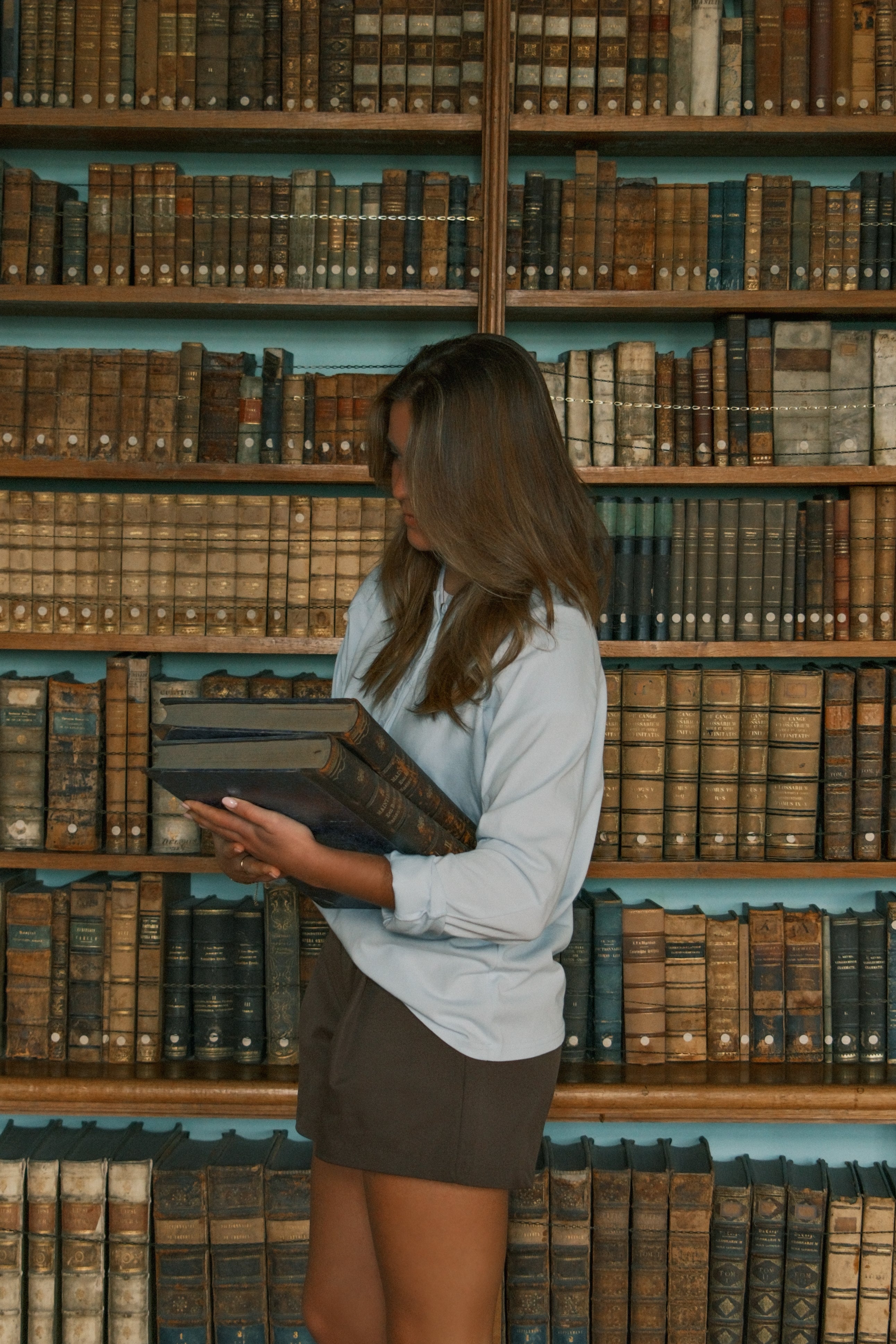 BUTTON LONGSLEEVE BABY BLUE