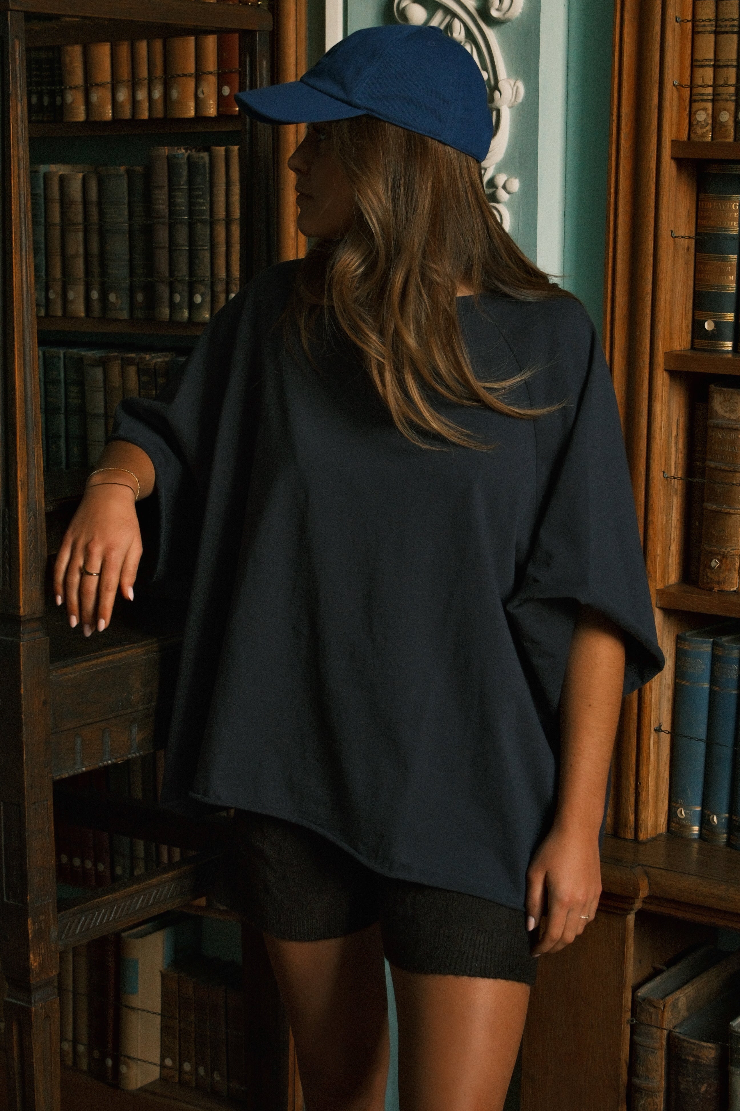 PRE ORDER: OVERSIZED ESSENTIAL TEE NAVY