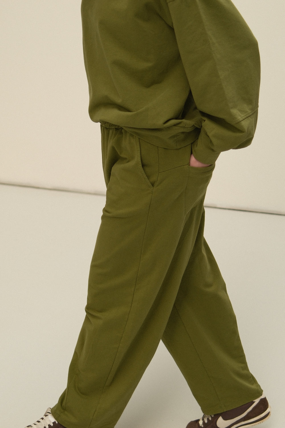SLOW MORNING JOGGER GREEN