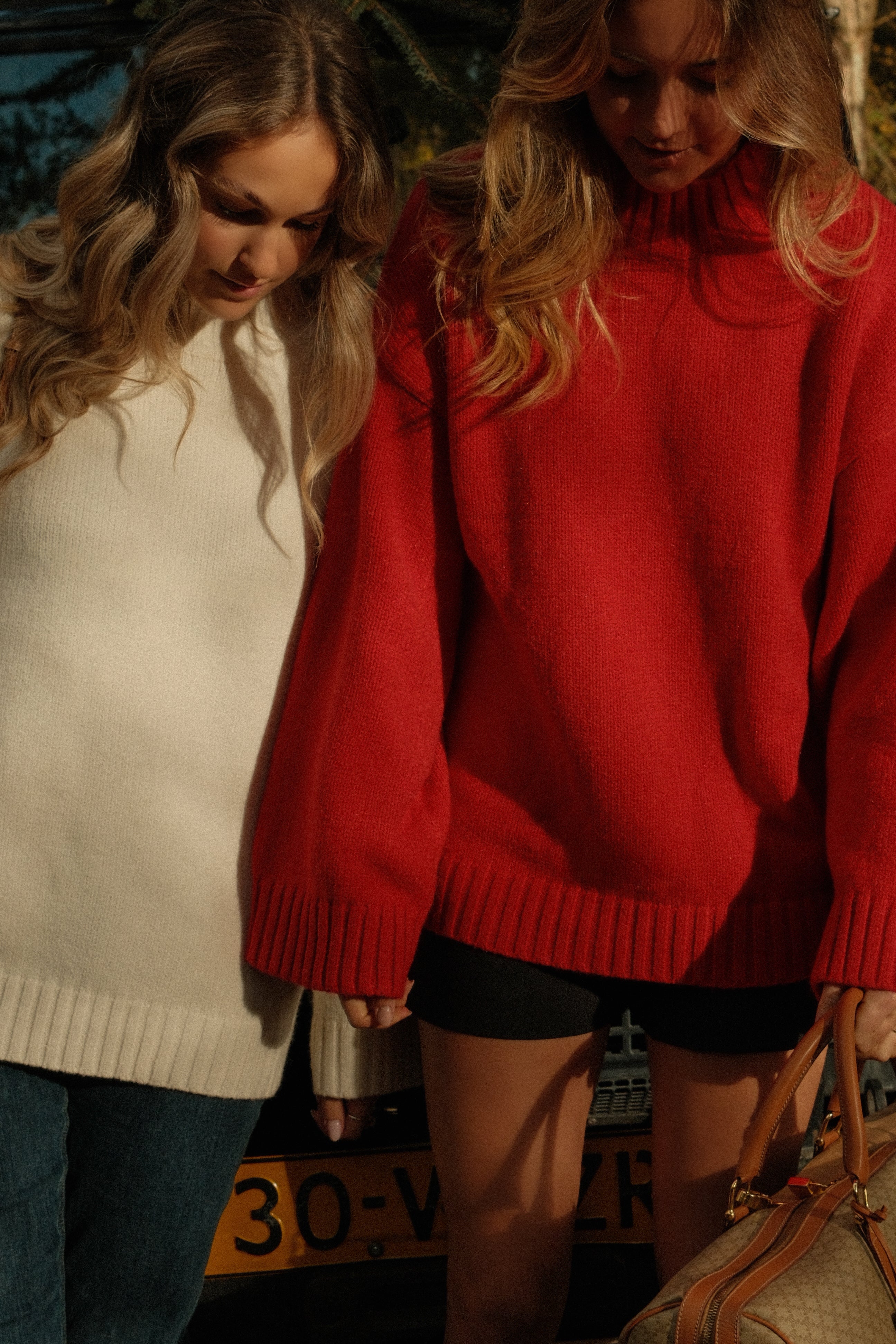 VIENNA COL KNIT WHITE