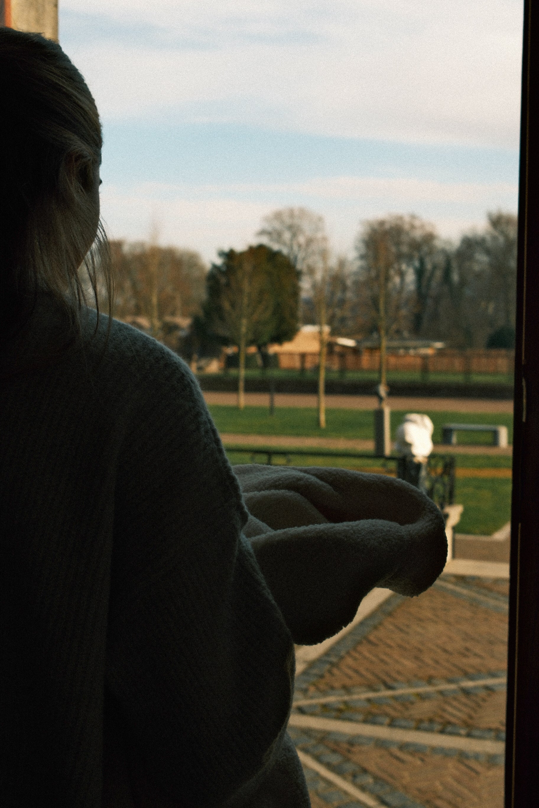 OSLO BUTTON KNIT GREY