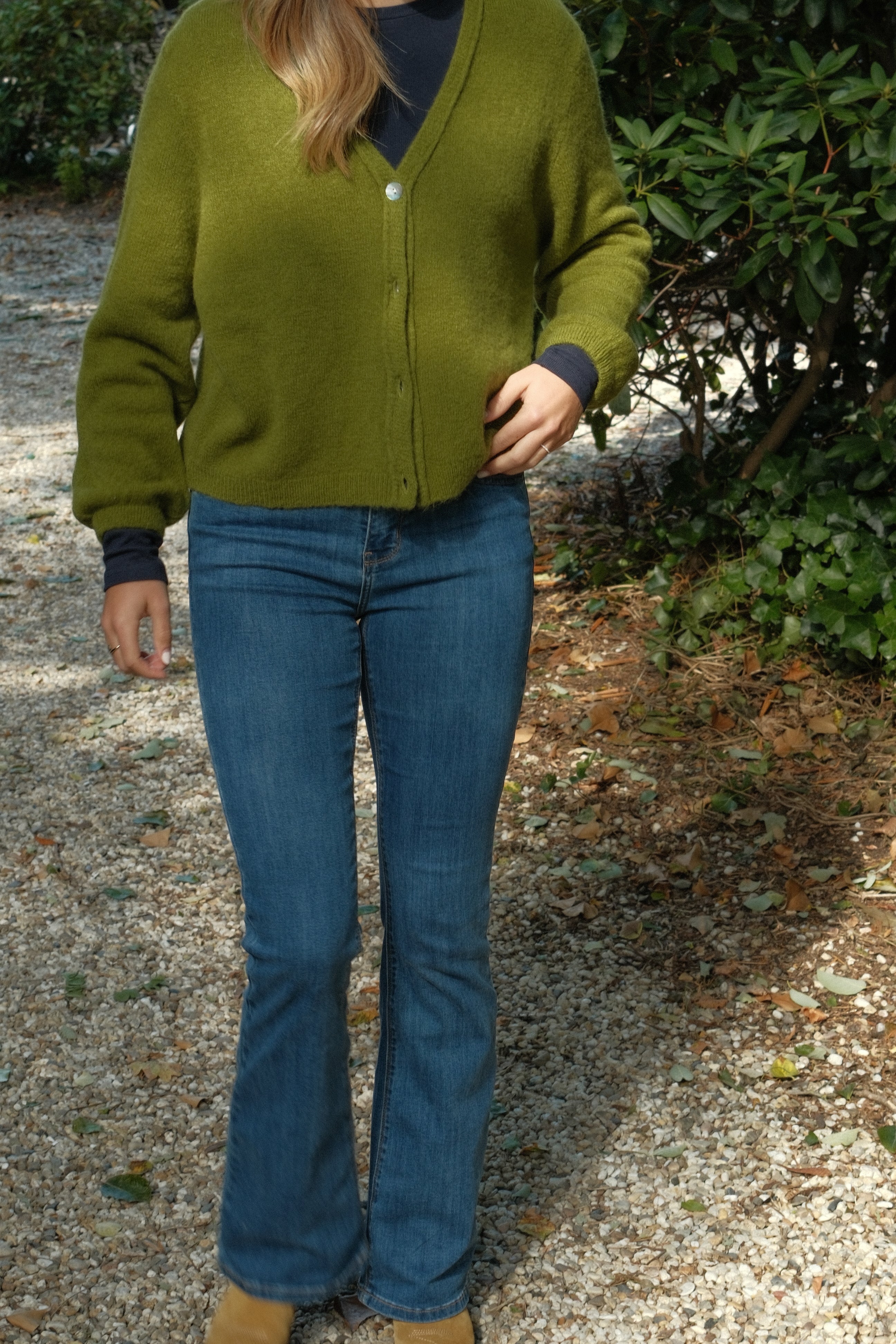 FLARED BETTY JEANS