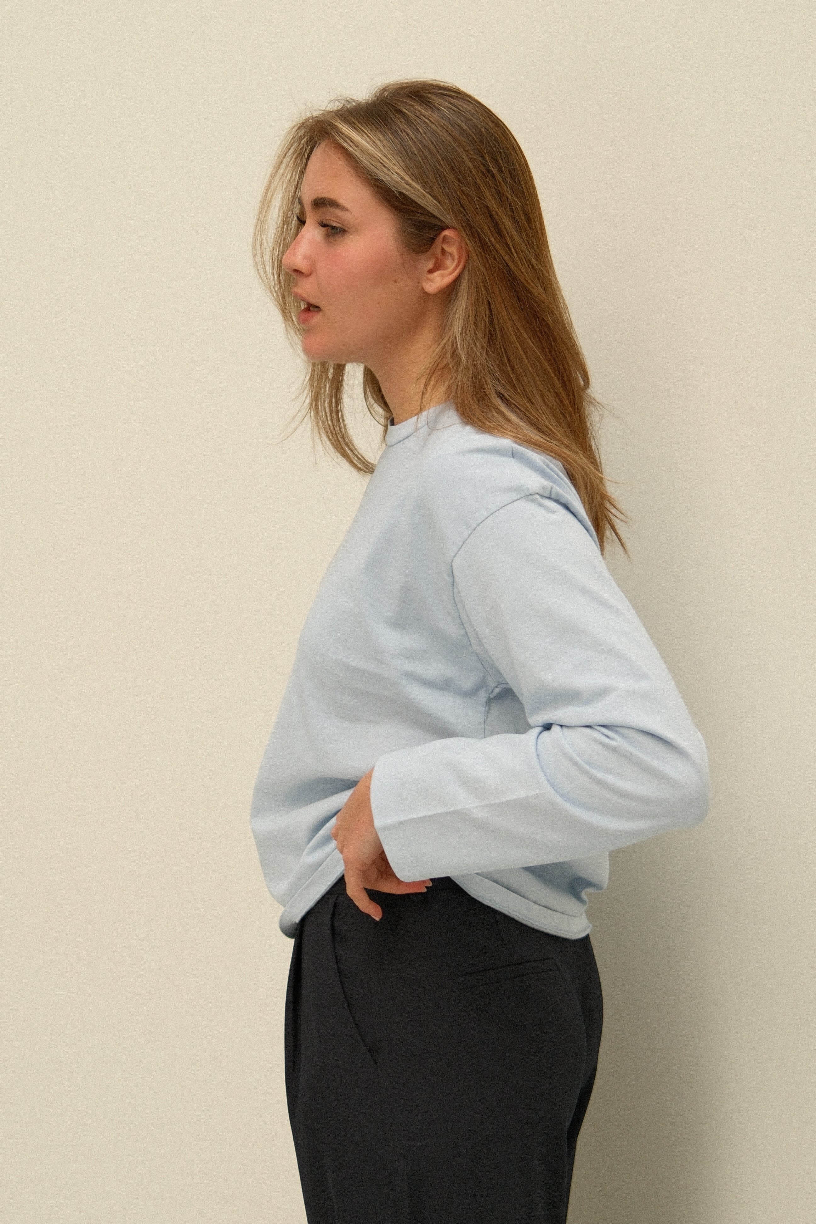 ESSENTIAL LONGSLEEVE BABY BLUE