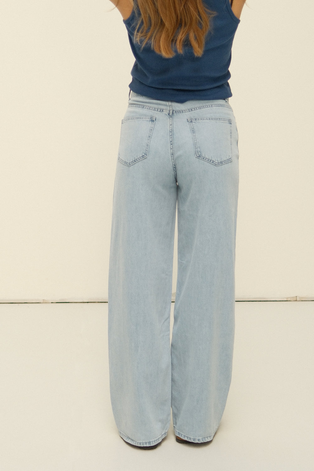 FULL LENGHT WIDE JEANS