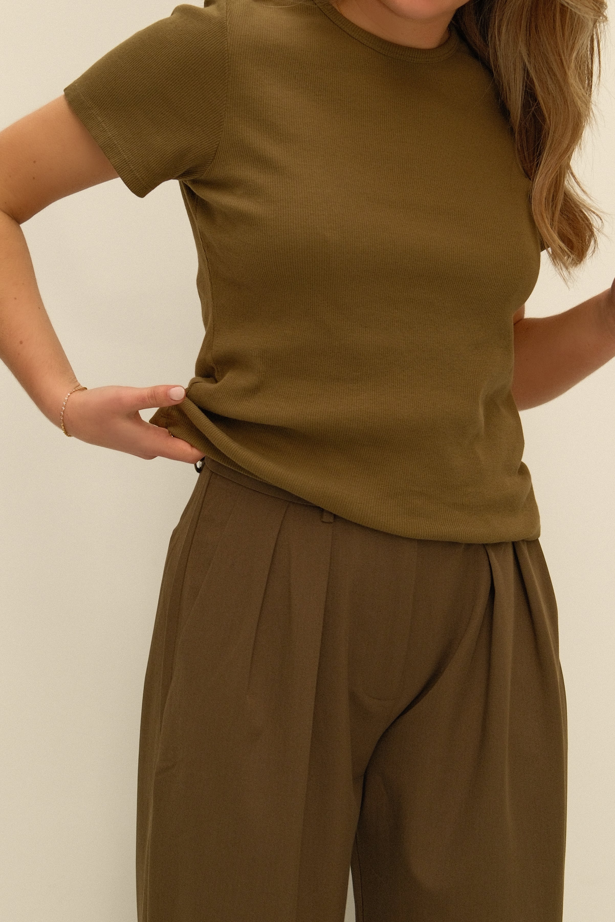 BASIC COTTON T-SHIRT KAKI