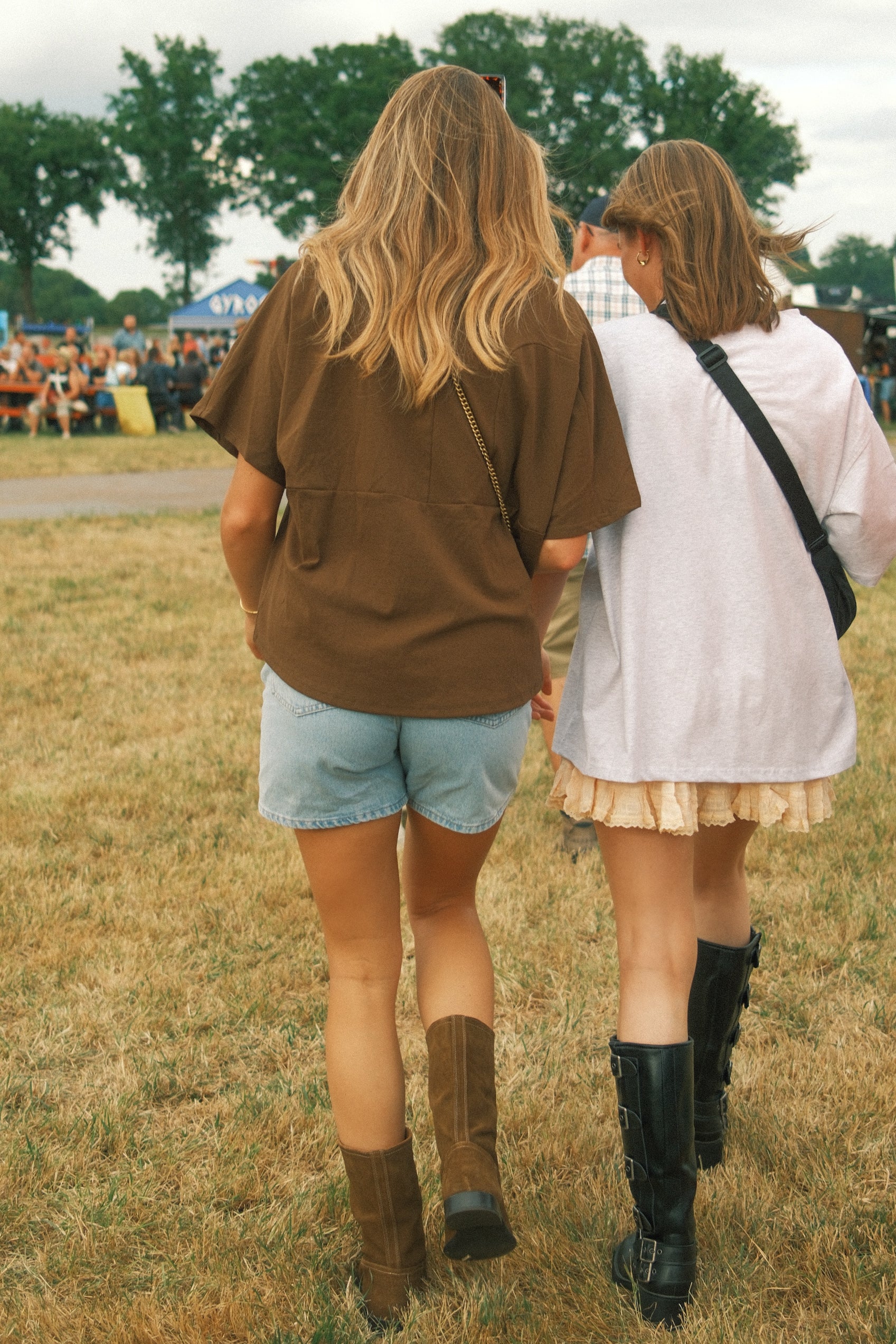 OVERSIZED MILA TEE CHOCO