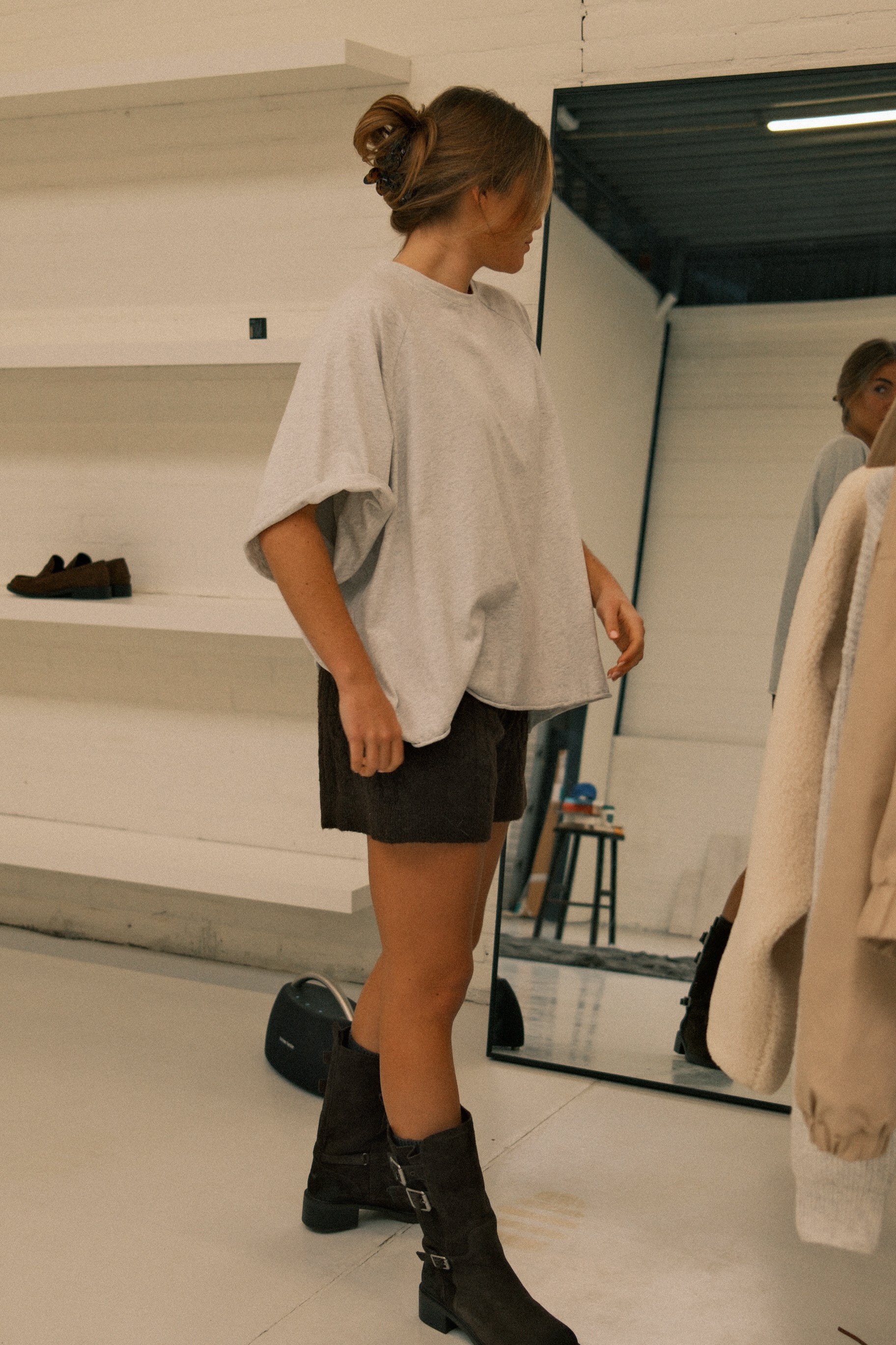 PRE-ORDER: OVERSIZED ESSENTIAL TEE GREY