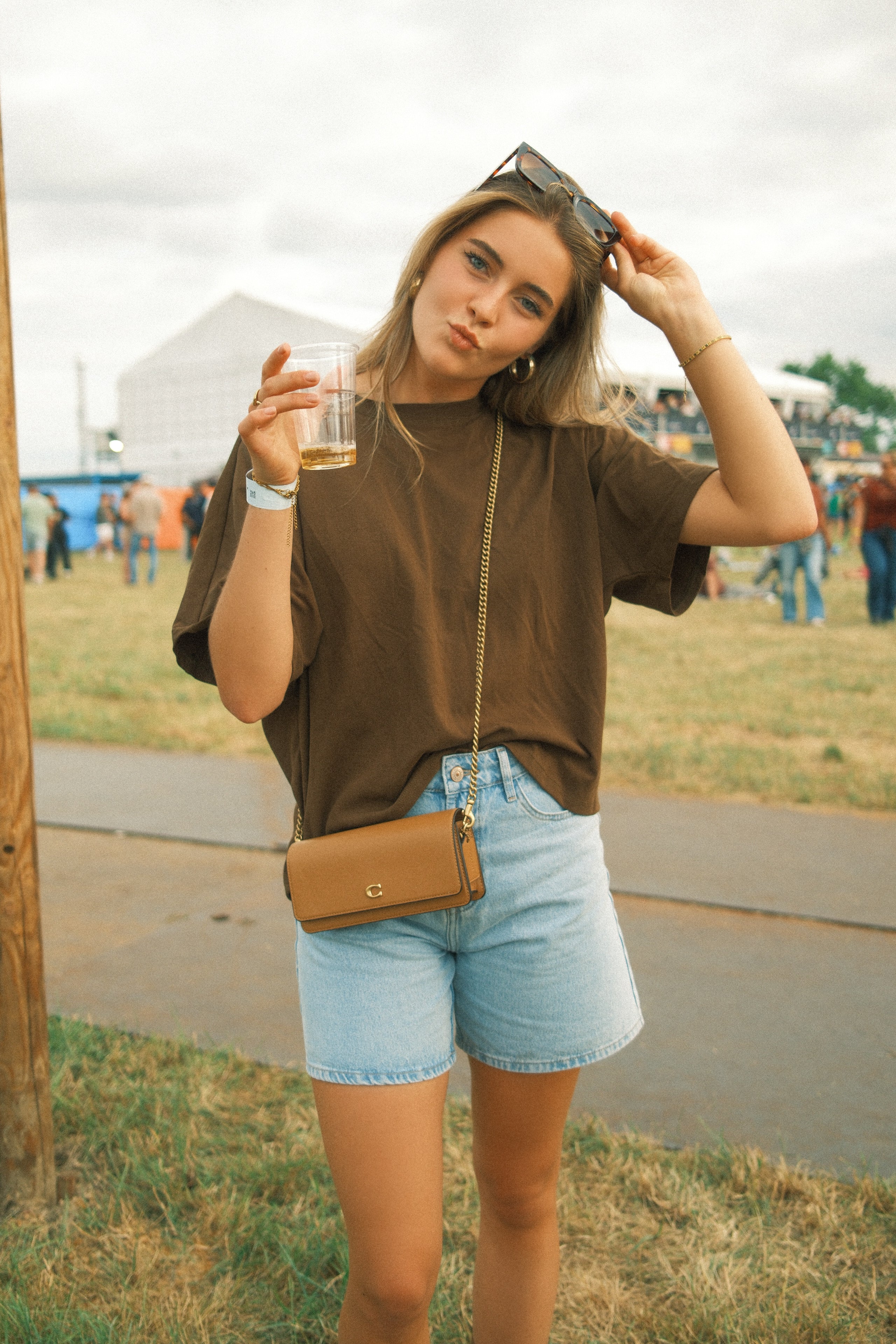 OVERSIZED MILA TEE CHOCO