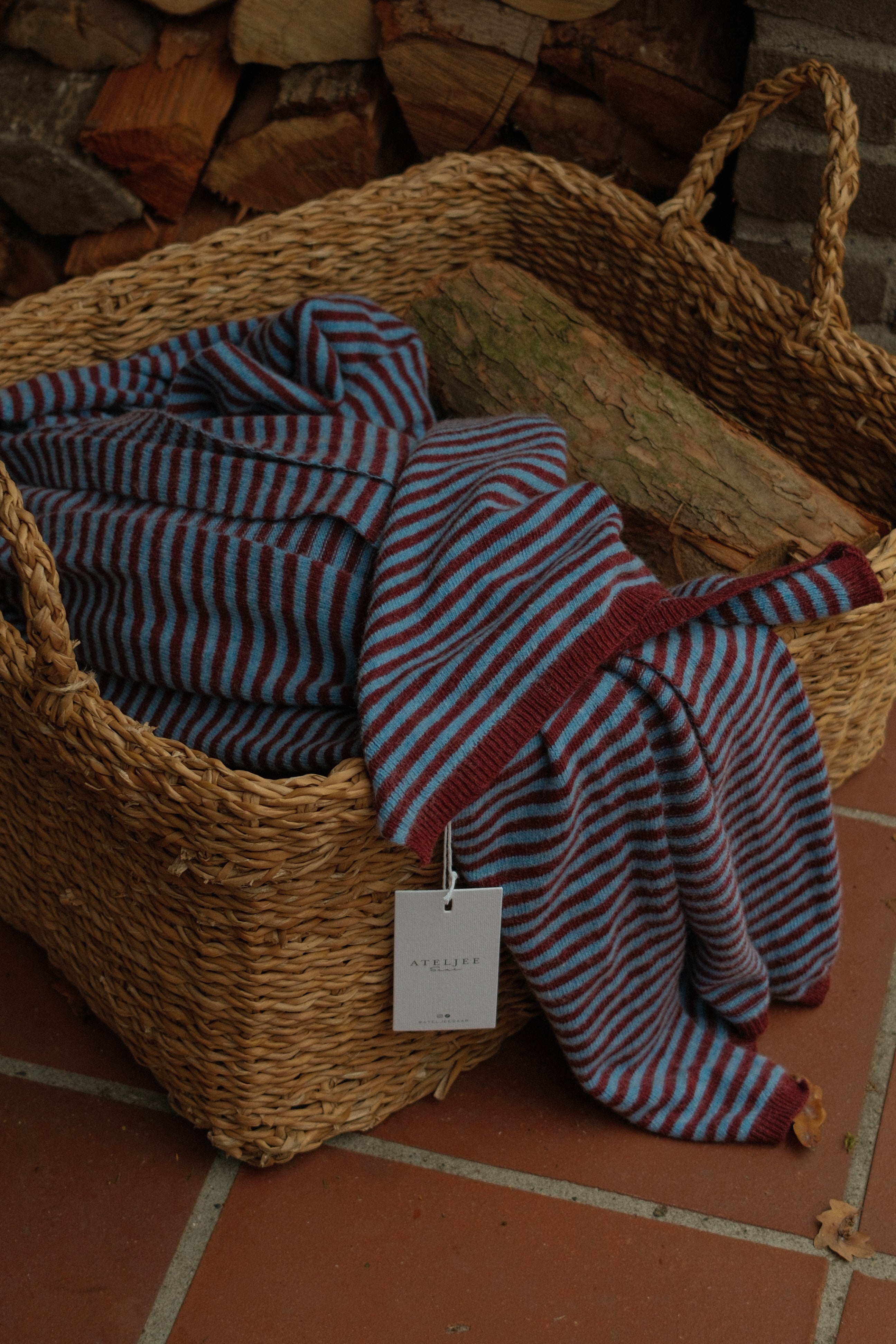 A/S SCARF STRIPED BORDEAUX/LIGHTBLUE