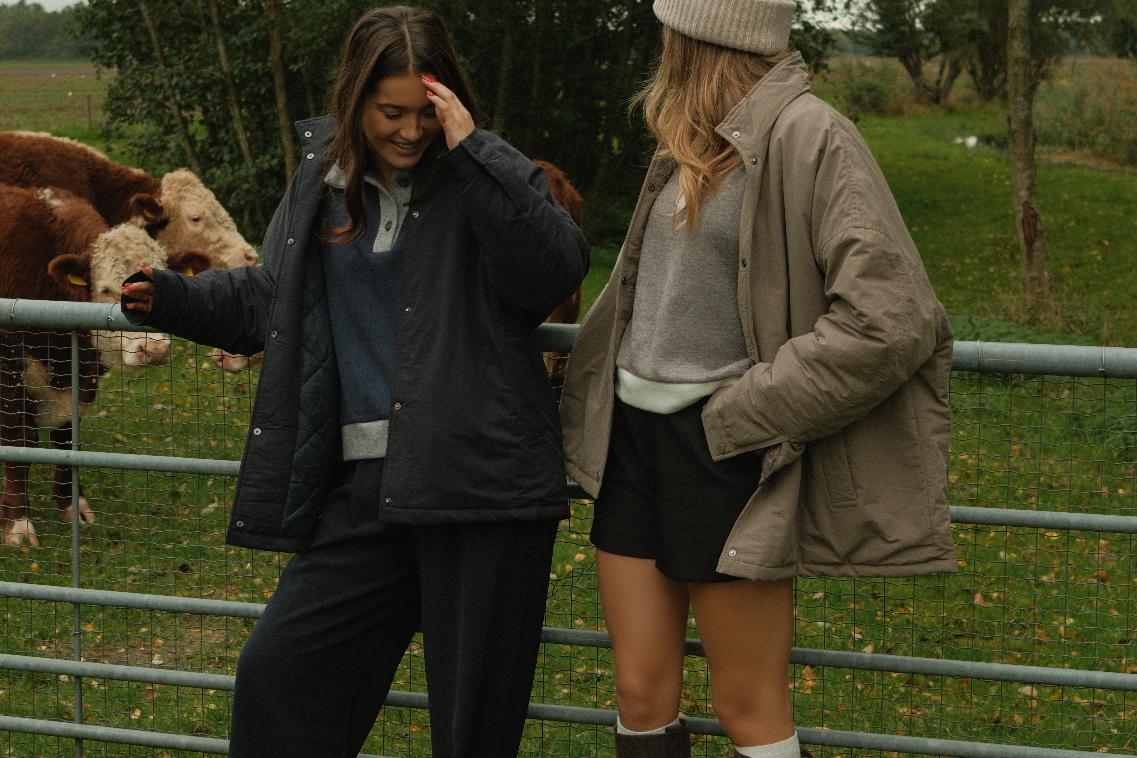 THE HARRIS PUFFER COAT NAVY