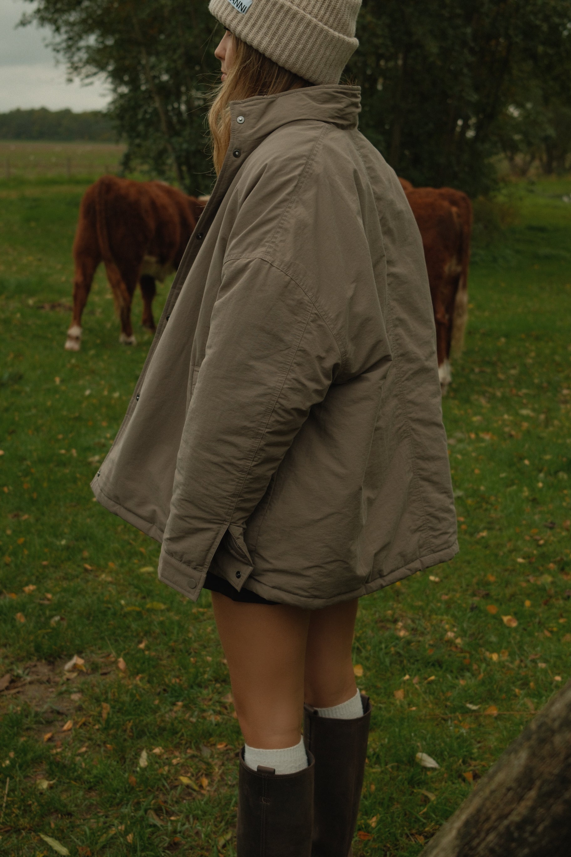 THE HARRIS PUFFER COAT TAUPE