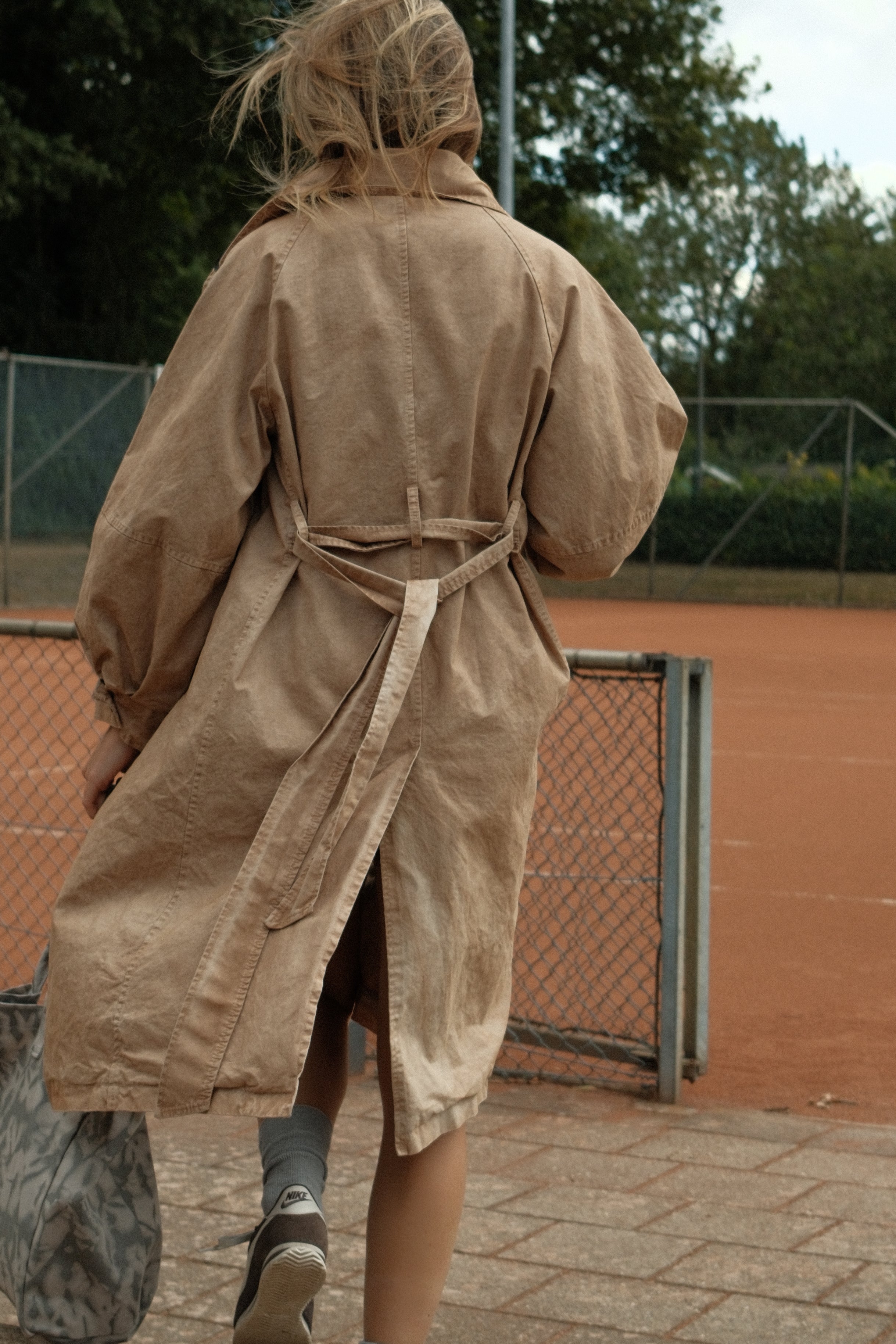 THE DIANA TRENCH BEIGE