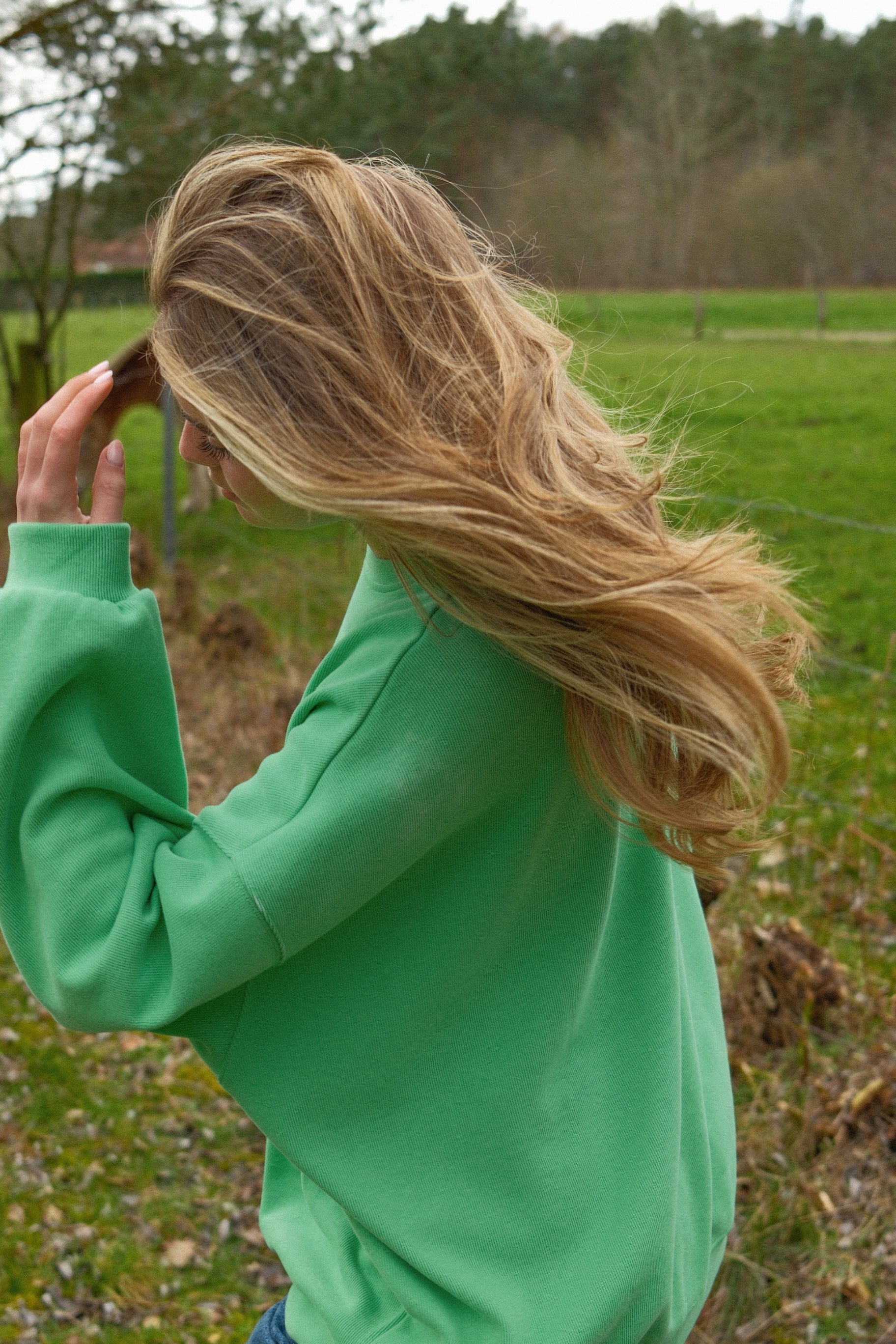 ESSENTIAL OVERSIZED SWEATER MINT GREEN