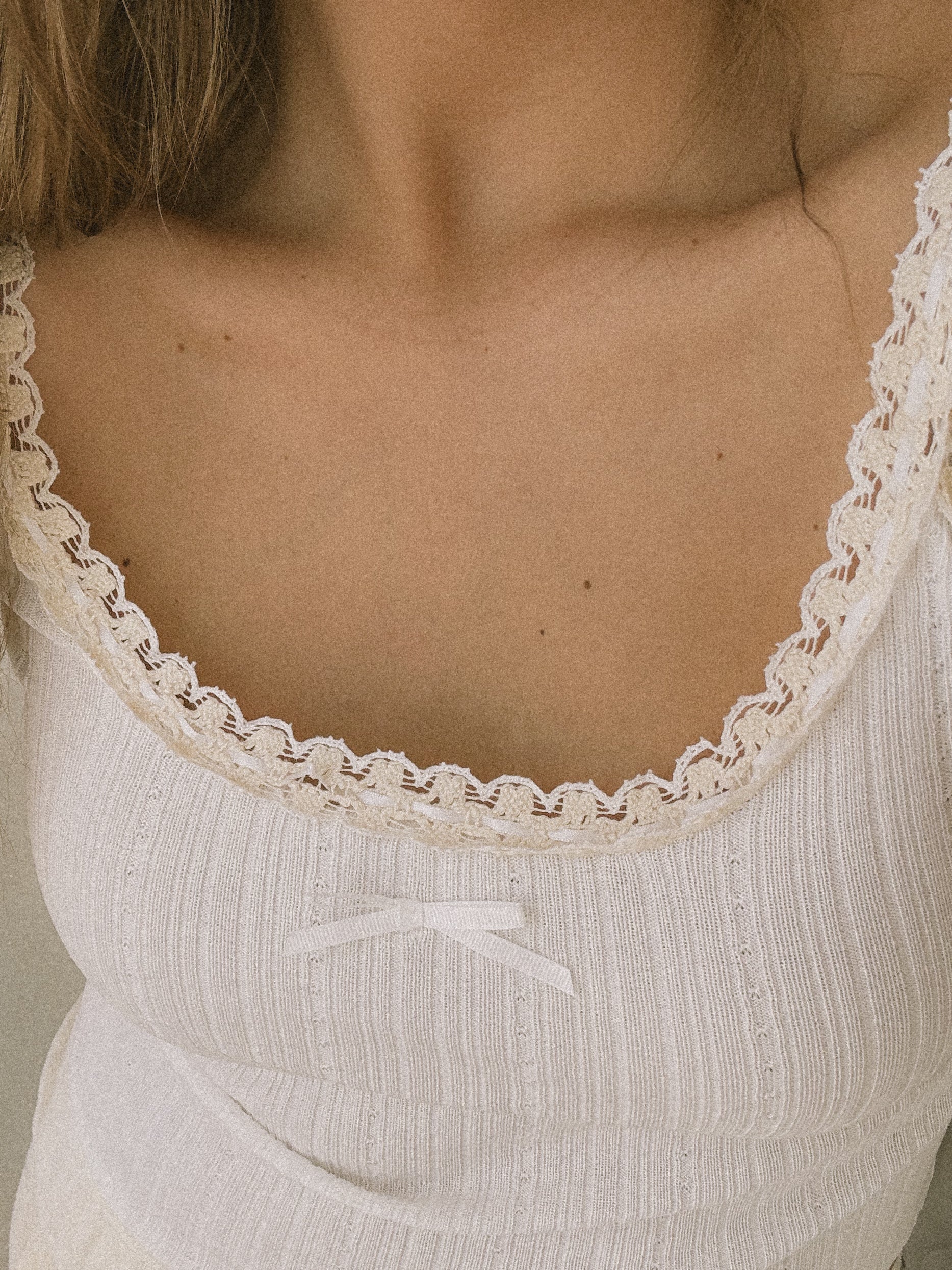 BOW TOPJE WHITE