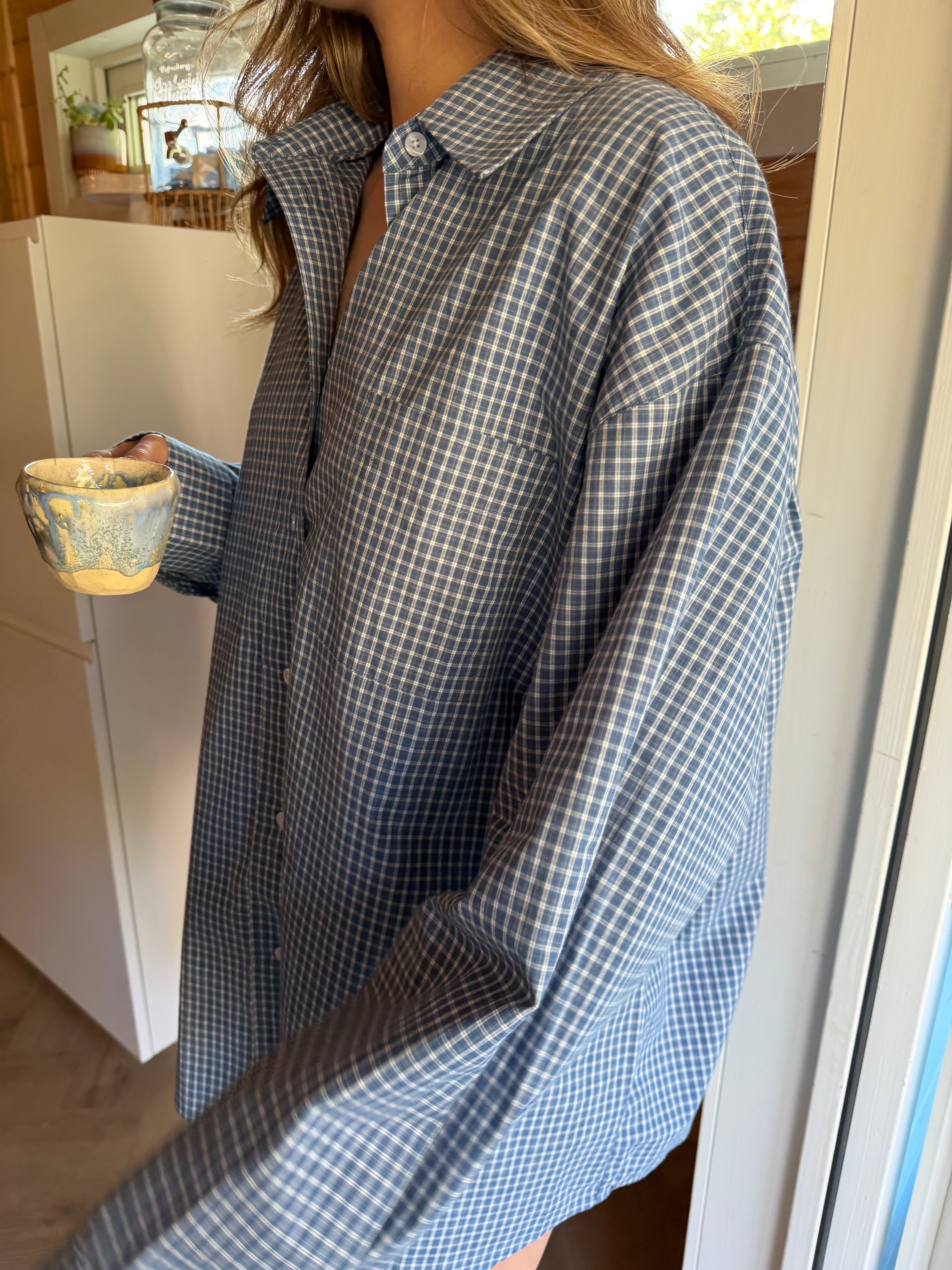 PRE-ORDER: SIGNATURE ATELJEE SHIRT BLUE