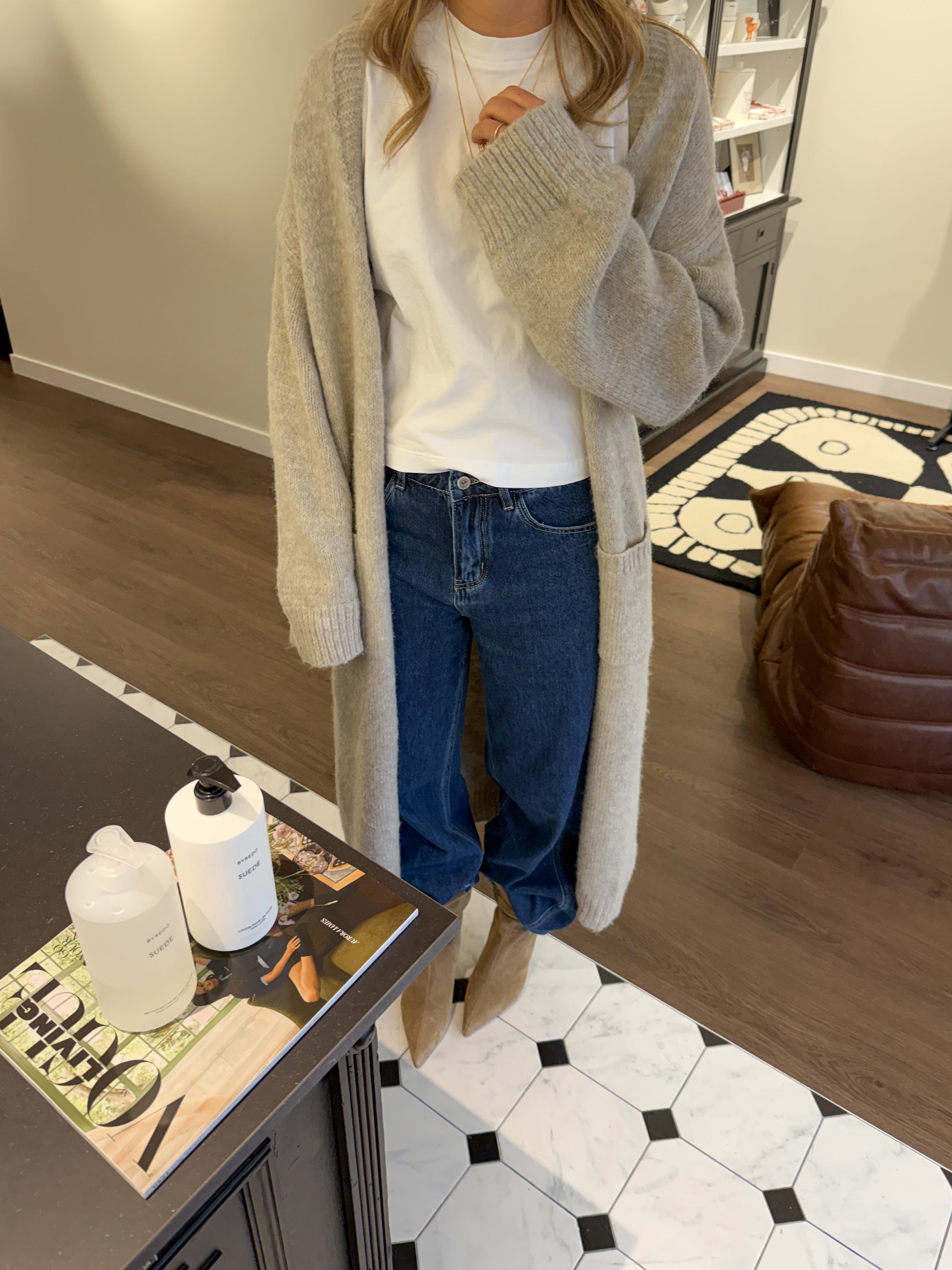 THE ASPEN CARDIGAN BEIGE