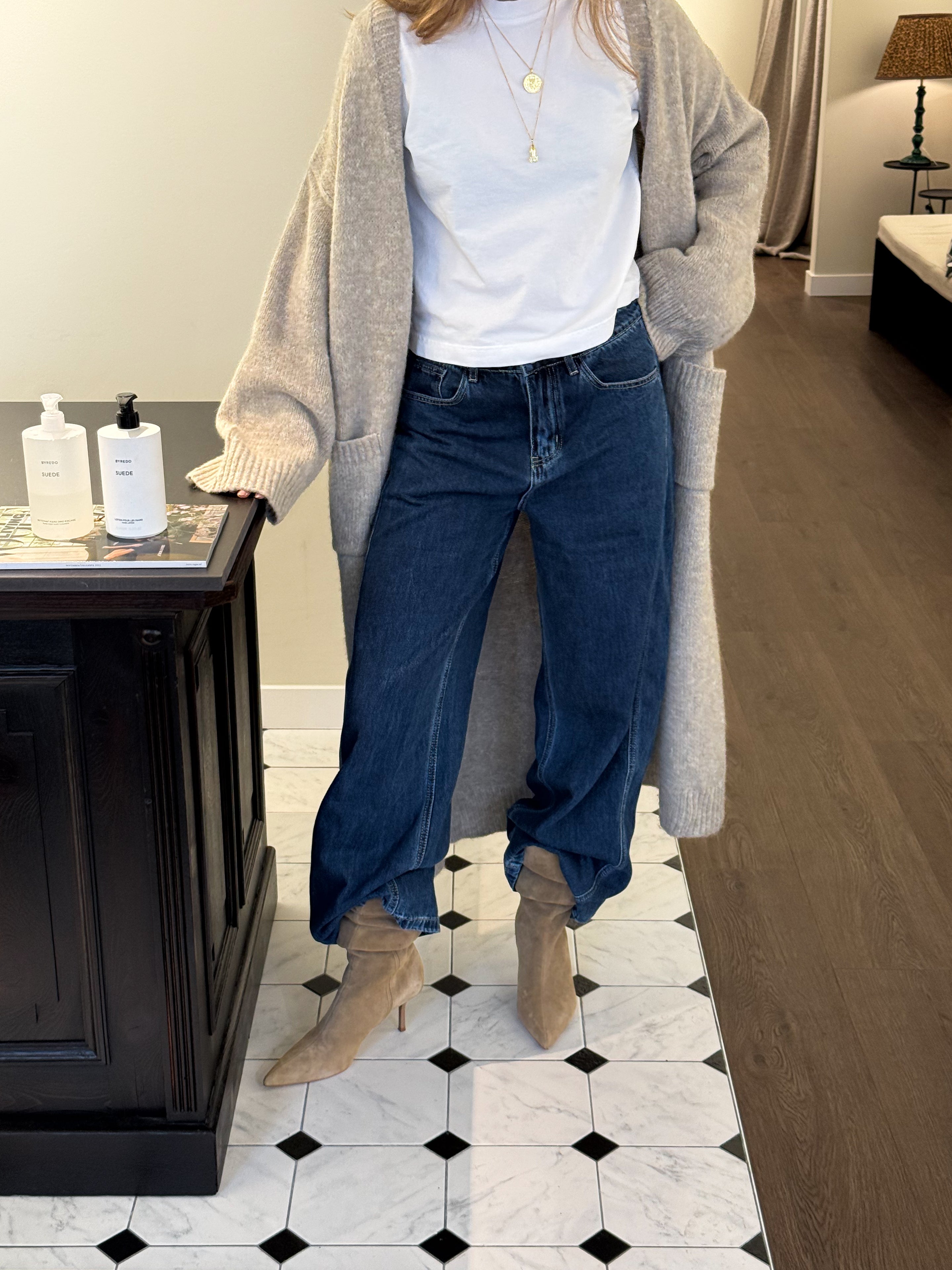 THE ASPEN CARDIGAN BEIGE