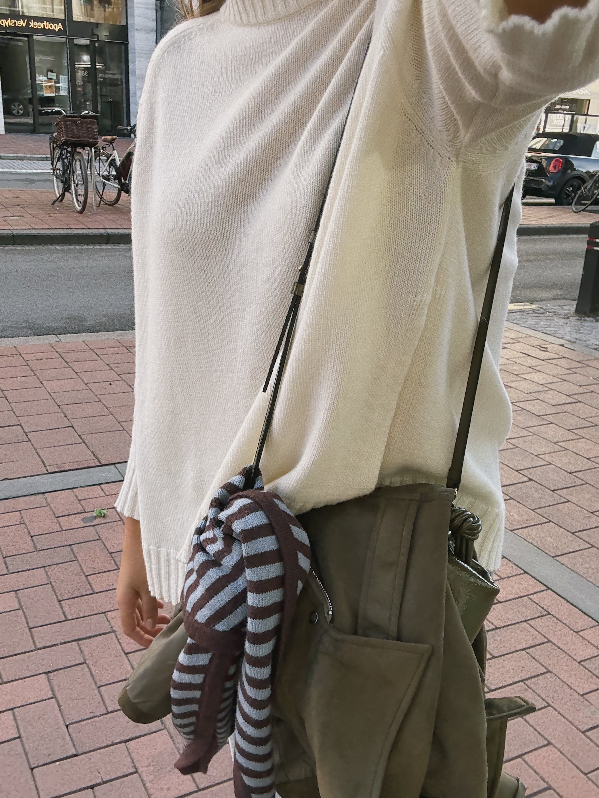 THE STRIPED A/S SCARF CHOCO/BLUE