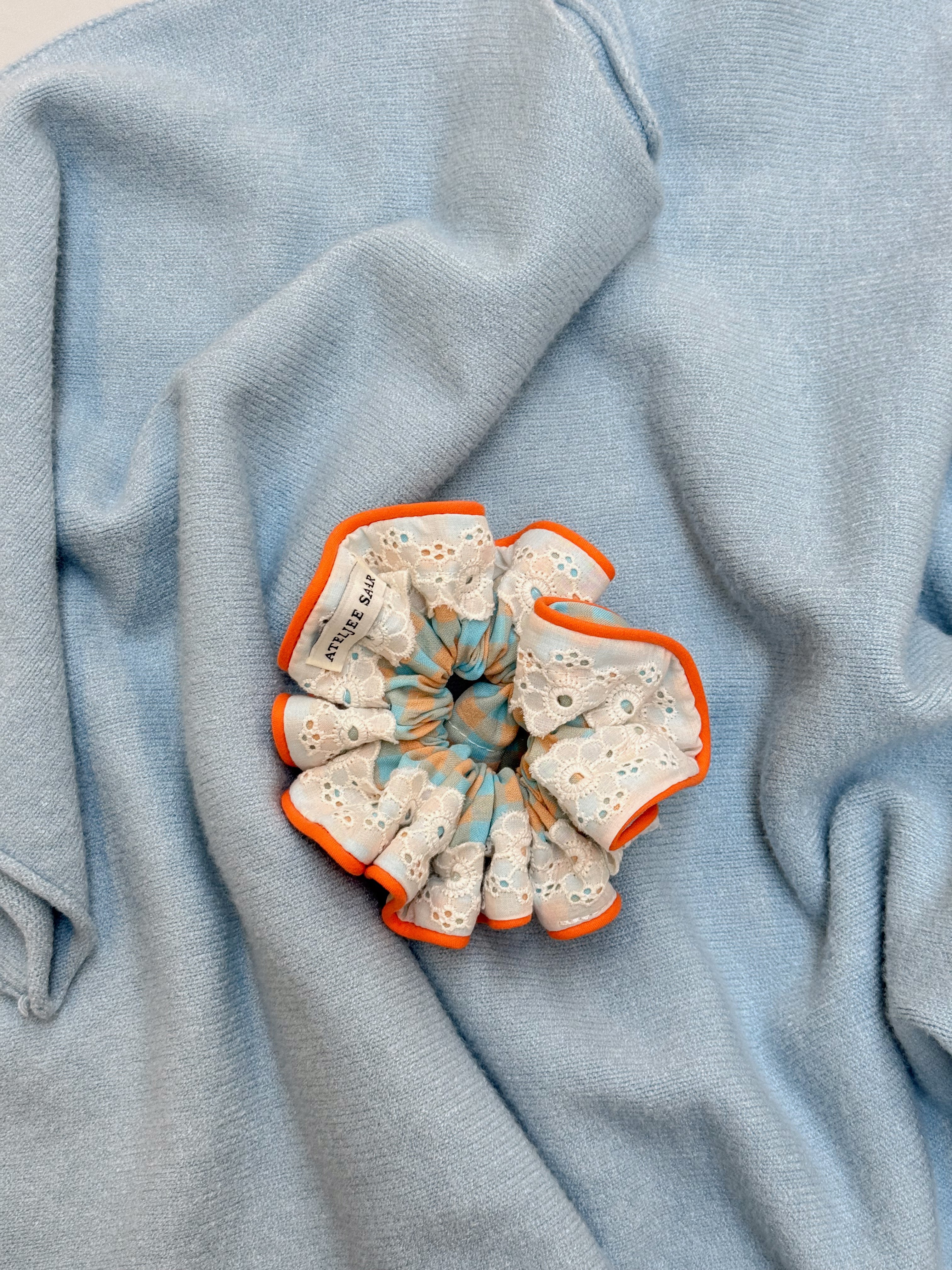 ORANGE CHECKED SCRUNCHIE