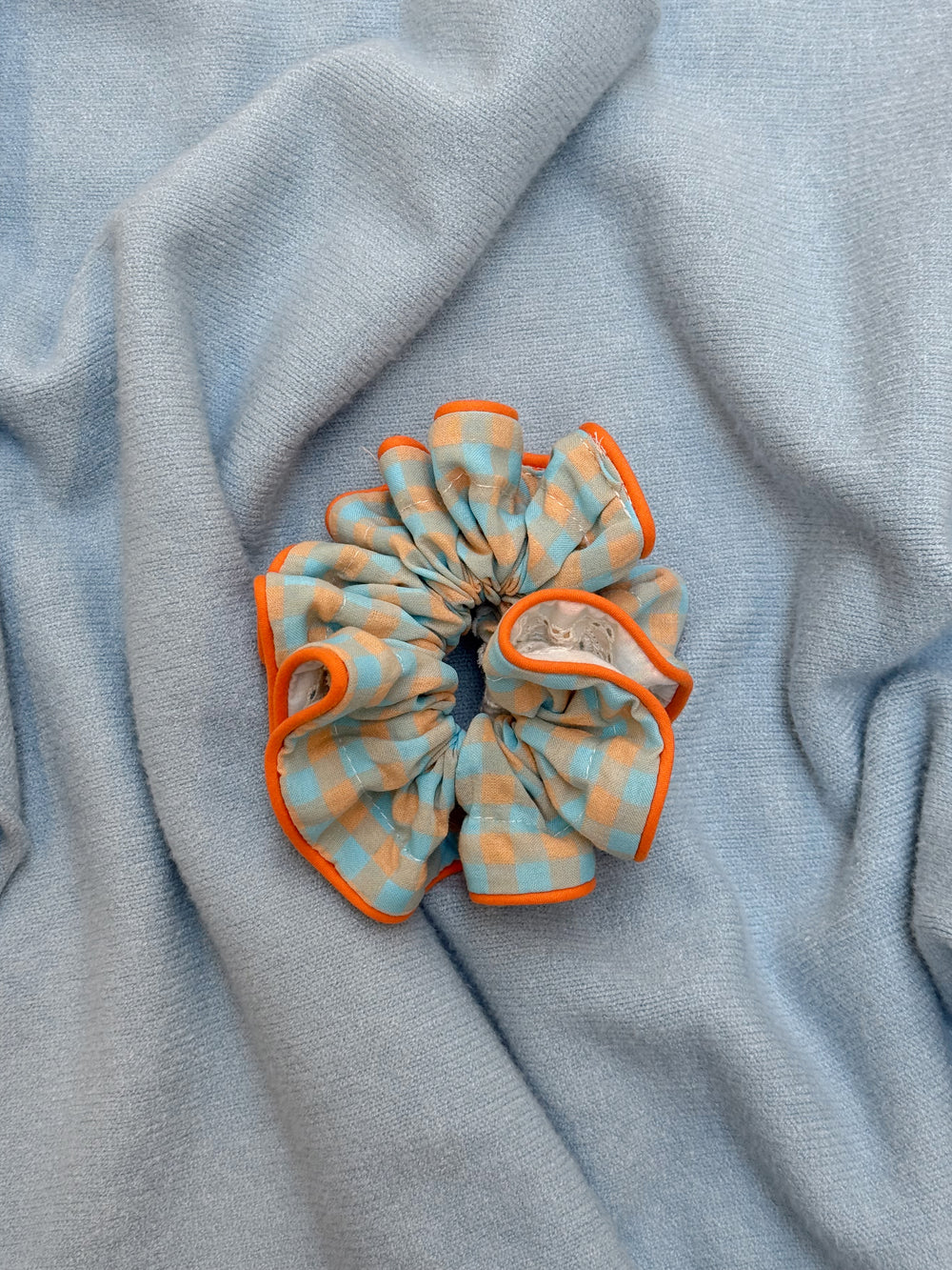 ORANGE CHECKED SCRUNCHIE